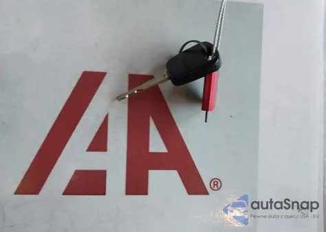 2002 Ford Crown Victoria Lx from USA, damaged, VIN 2FAFP74W72X140747